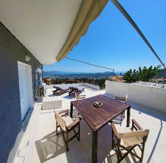 "Stergiou Luxury Apartments" Με Κοινη Πισινα Saronida 外观 照片